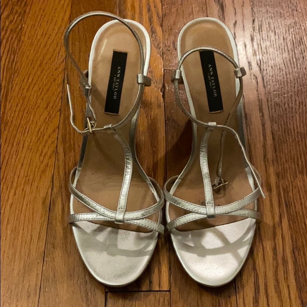 Ann Taylor silver sandal